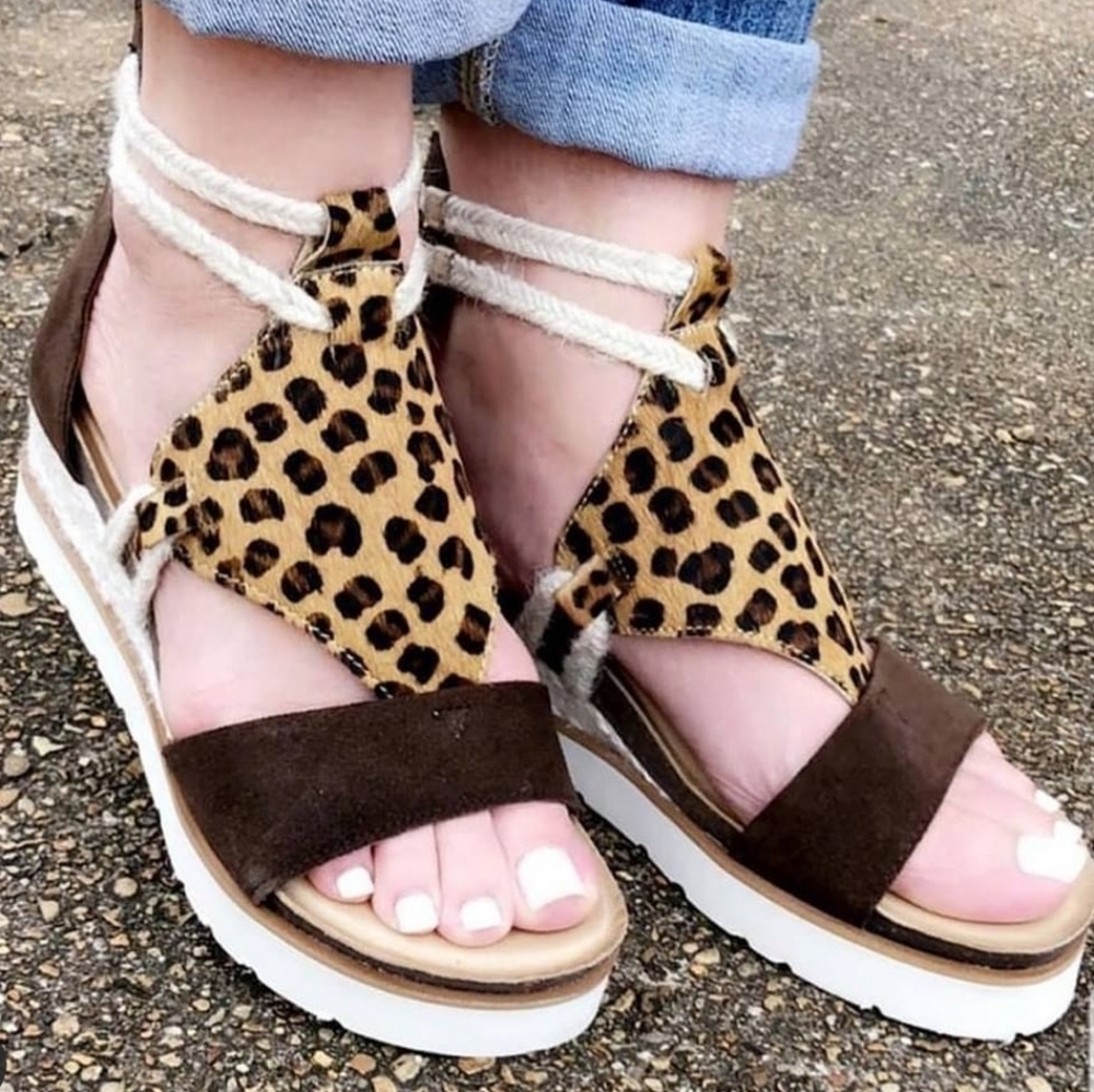 Diba True authentic leaoprd sandals